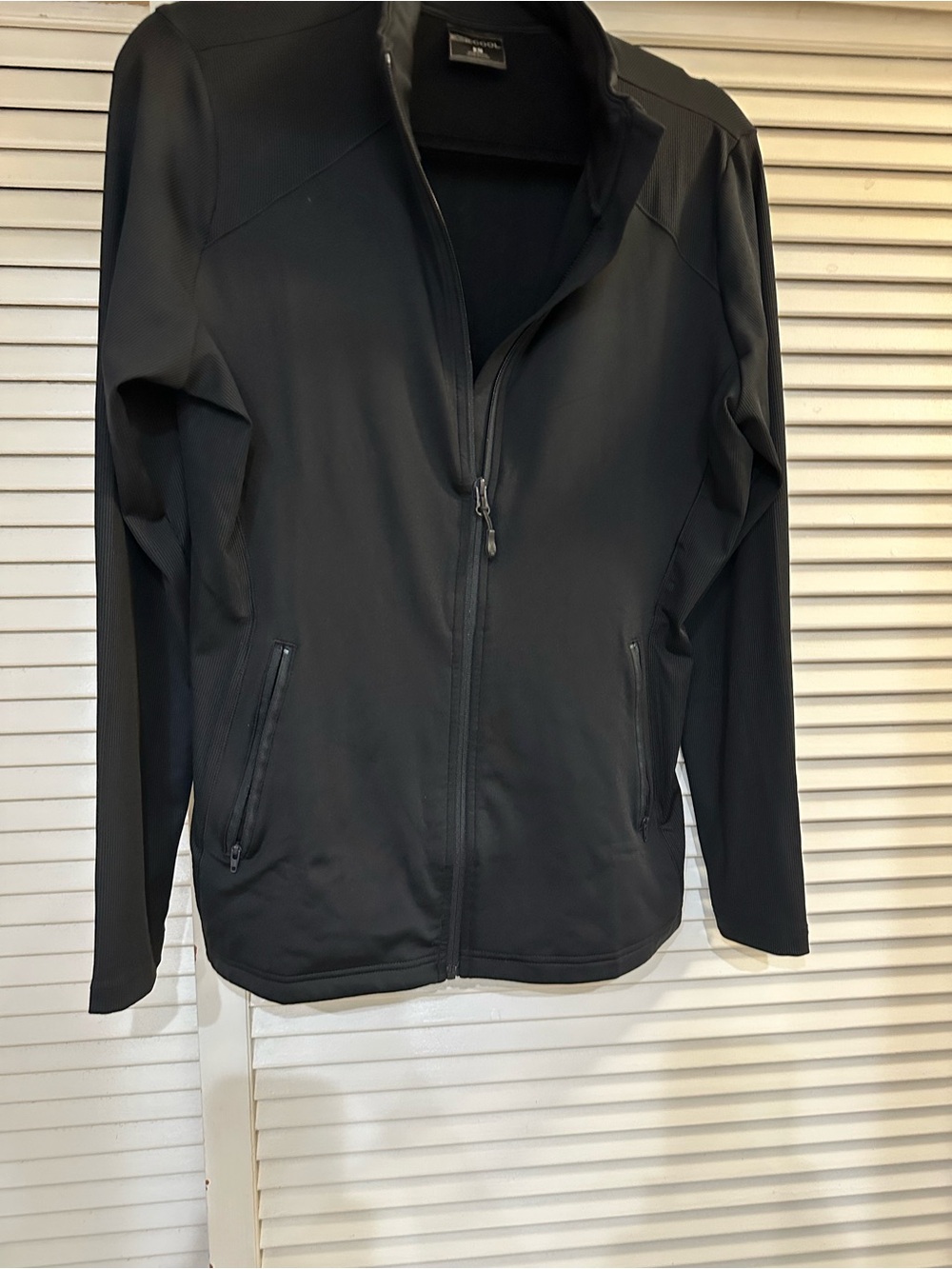 Women's Black Utility Softshell Jacket with Zip Pockets